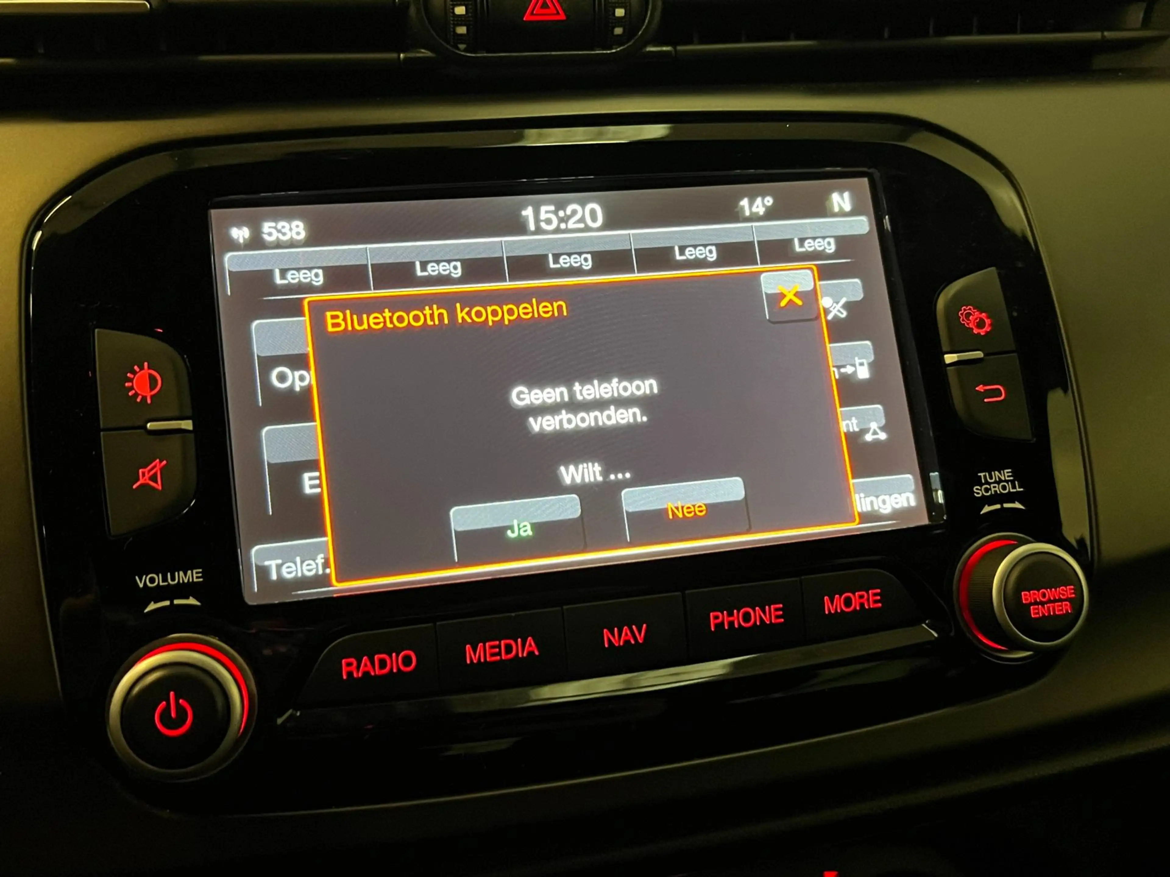 Alfa Romeo Giulietta 1.7 TBi Quadrifoglio Verde / Bose / Xenon — photo 15