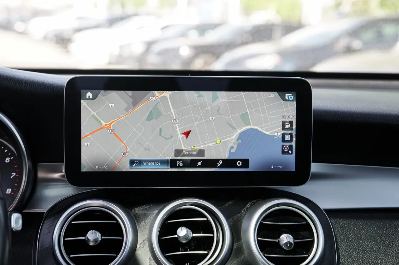 Mercedes-Benz GLC снимка Mercedes-Benz GLC