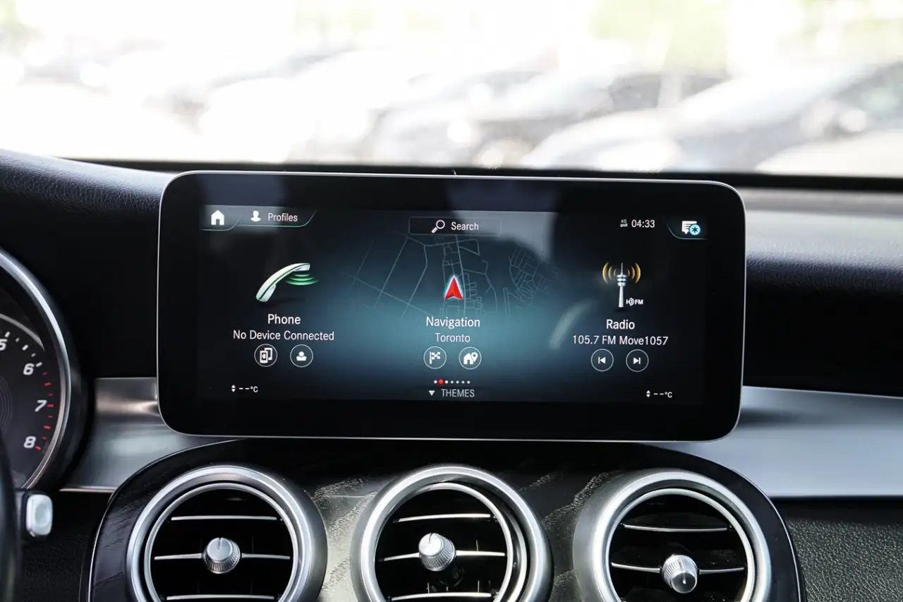 Mercedes-Benz GLC снимка Mercedes-Benz GLC