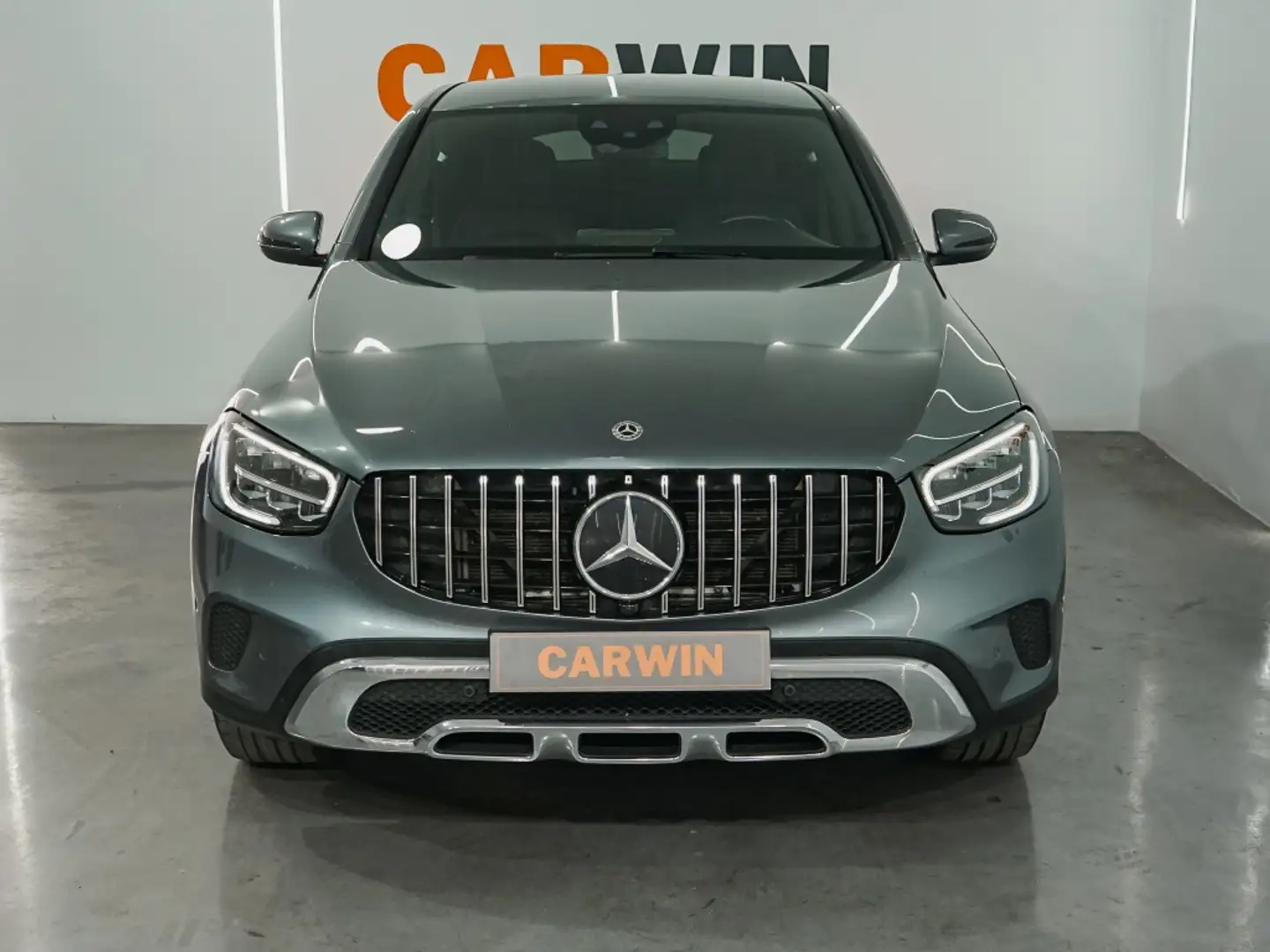Mercedes-Benz GLC 220 Coupé 220d 4Matic 9G-Tronic Gris - 2