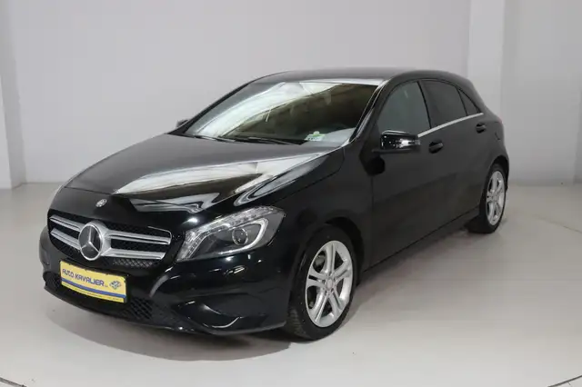 Mercedes-Benz A 200 CDI * Bi-Xenon * Navi * Teilleder