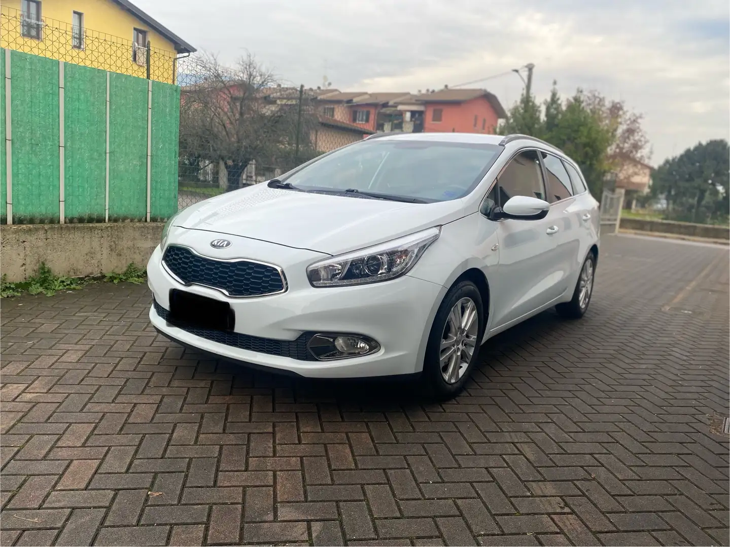 Kia Ceed / cee'd SW 1.4 Active Gpl - 1