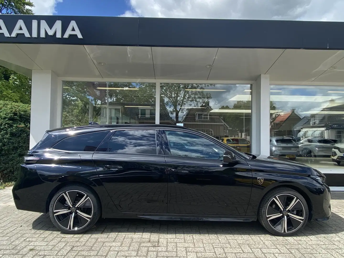 Peugeot 308 SW 1.2T 130pk Automaat GT | Navigatie | Achteruitr Zwart - 2