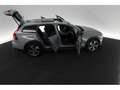Volvo V60 Cross Country B4 Plus AWD AHK LED PANO Grau - thumbnail 16