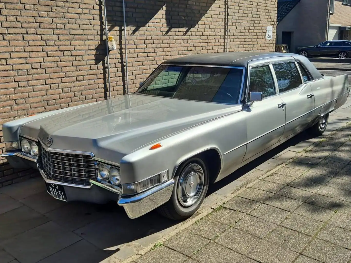 Cadillac Fleetwood Fleetwood undefined - 2