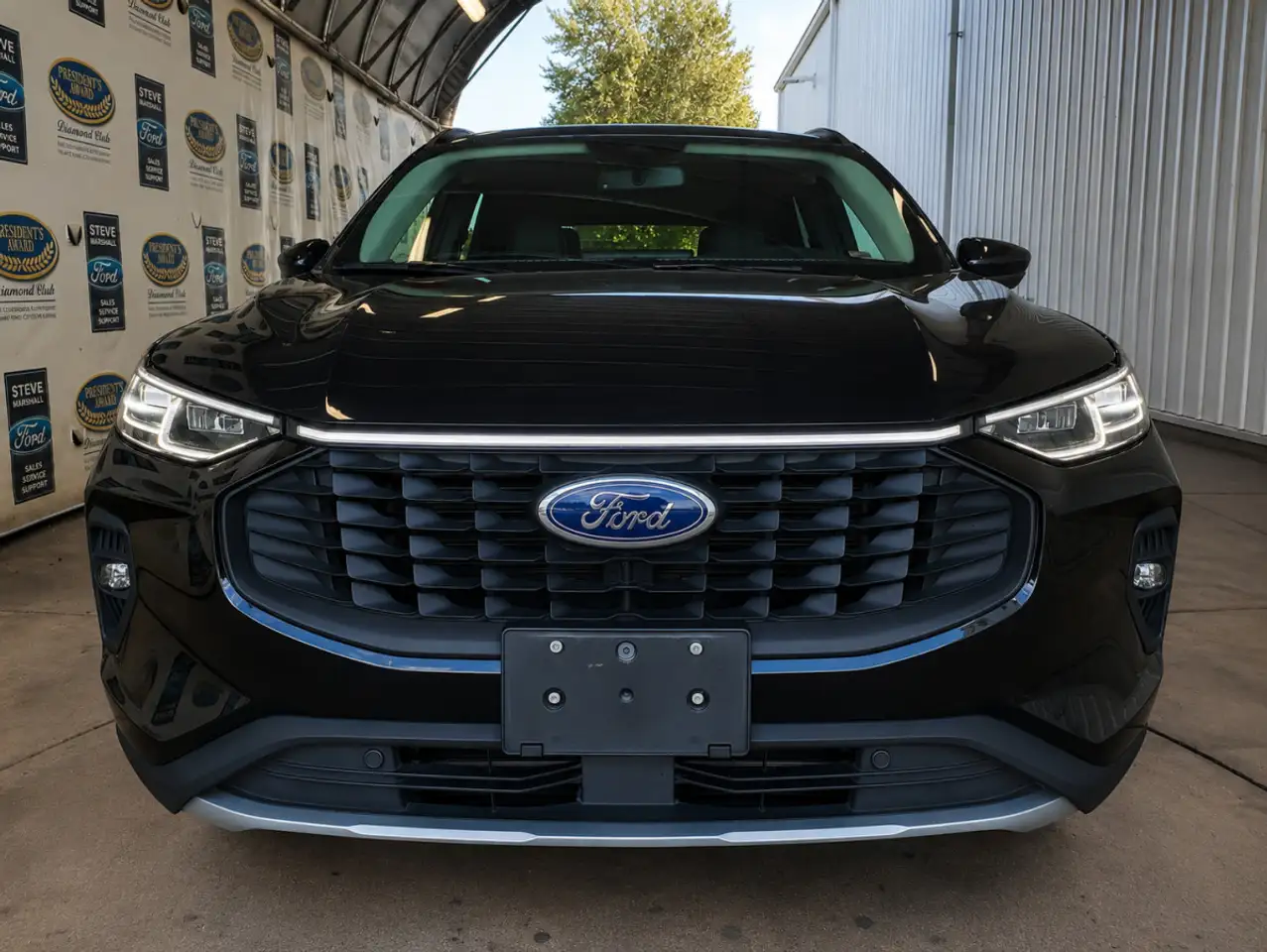 Ford Escape снимка Ford Escape