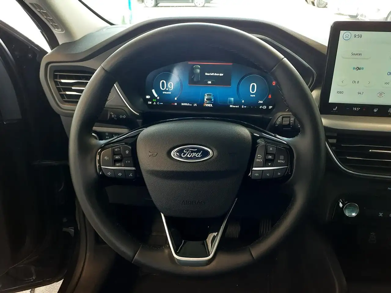 Ford Escape снимка Ford Escape