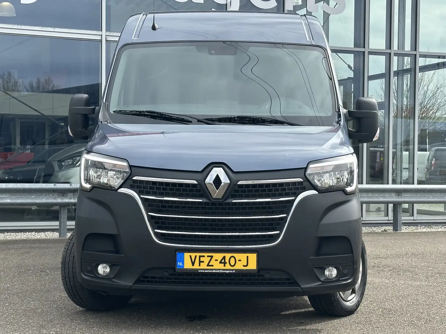Renault Master T35 2.3 dCi 135 L3H2 | LED | Navi | Camera | Trekh Blauw - 2