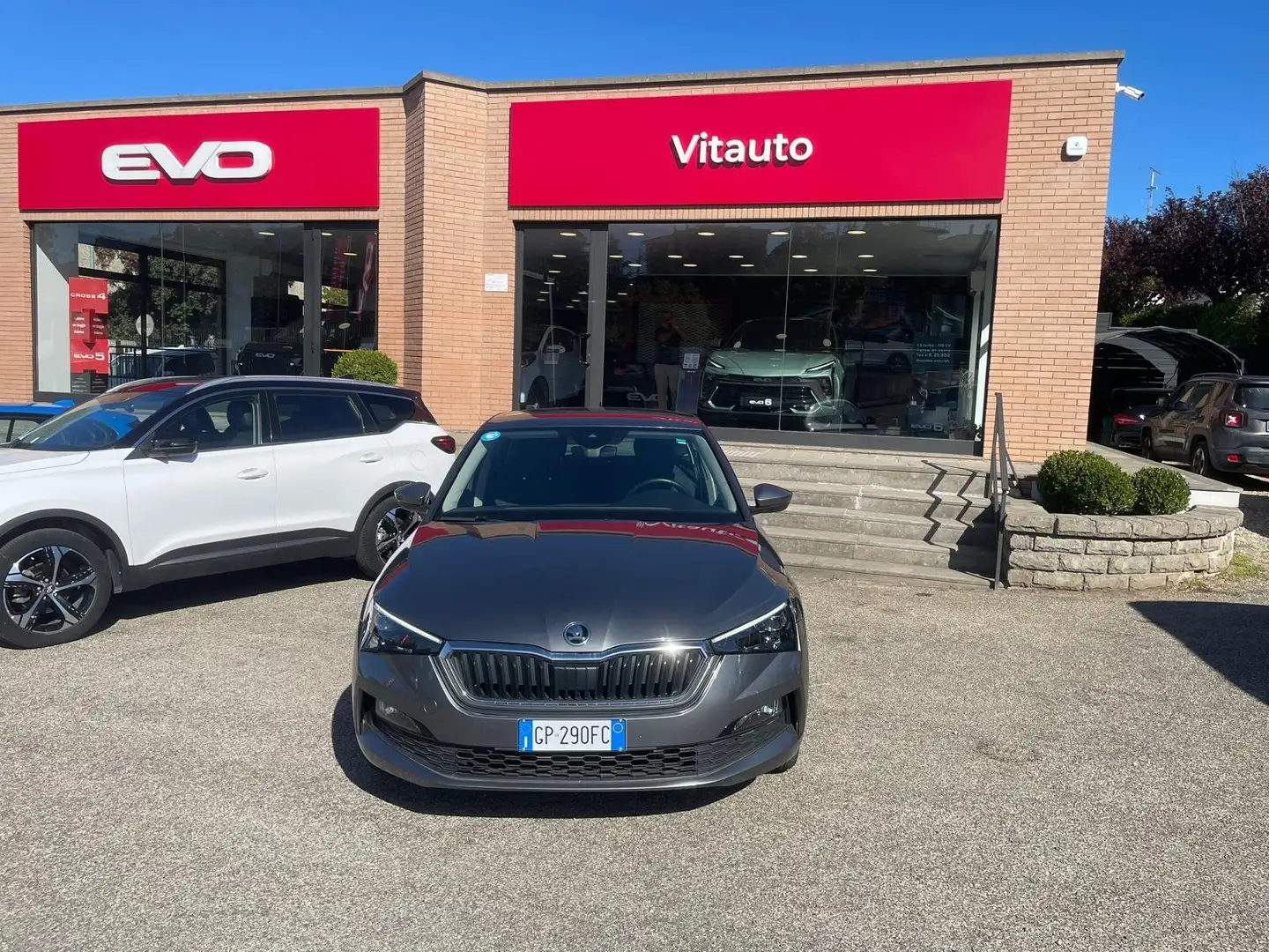 Skoda Scala Scala 2019 1.0 tsi Style 110cv Gris - 1