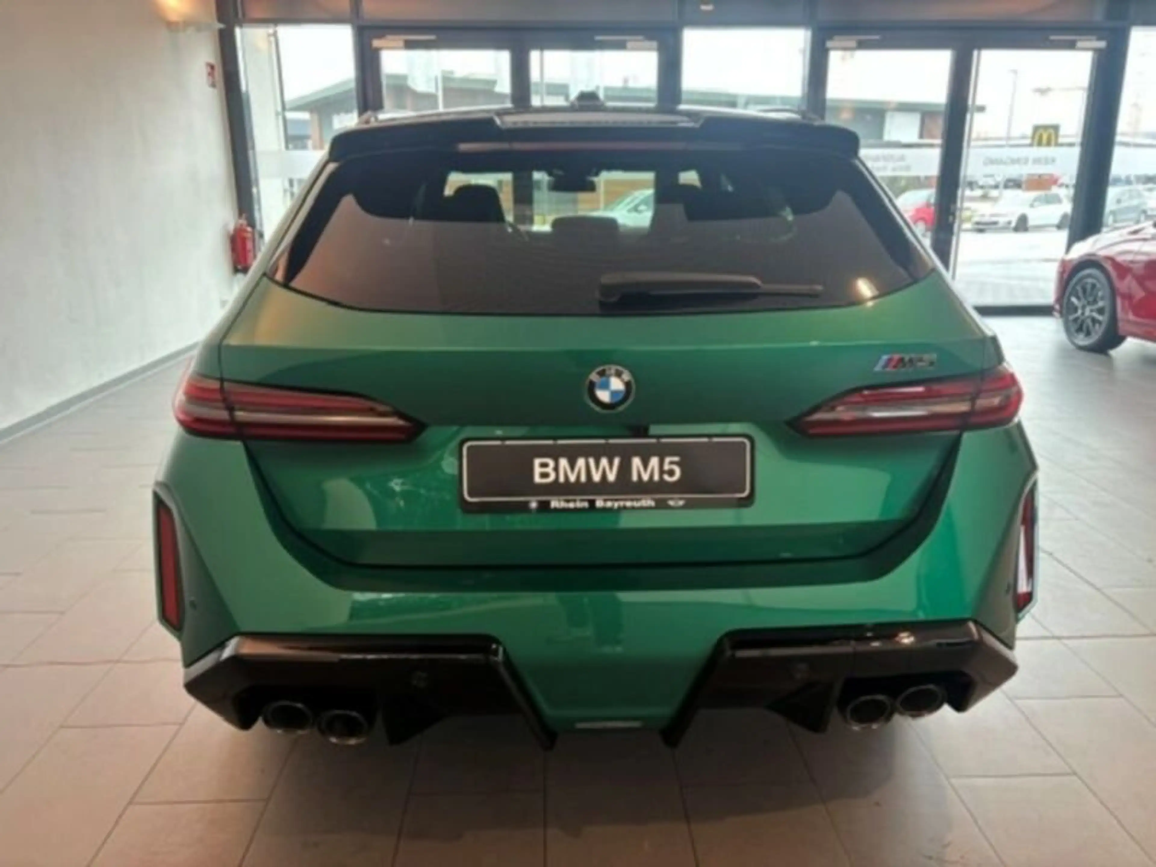 BMW M5 Touring — photo 7