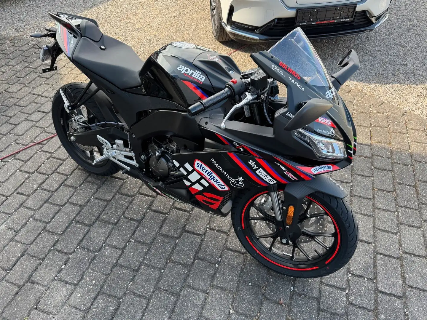 Aprilia RS 125 E5 ABS LED Euro 5+ Replica NEU MY 25 Fekete - 2