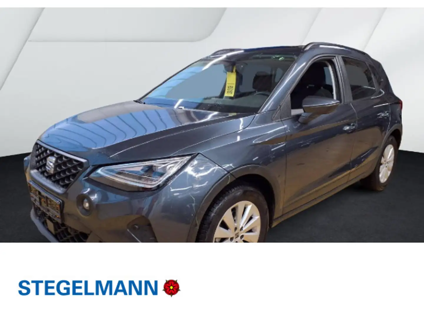 SEAT Arona 1.0 TSI Style *Navi*LED*Kamera* Grijs - 1