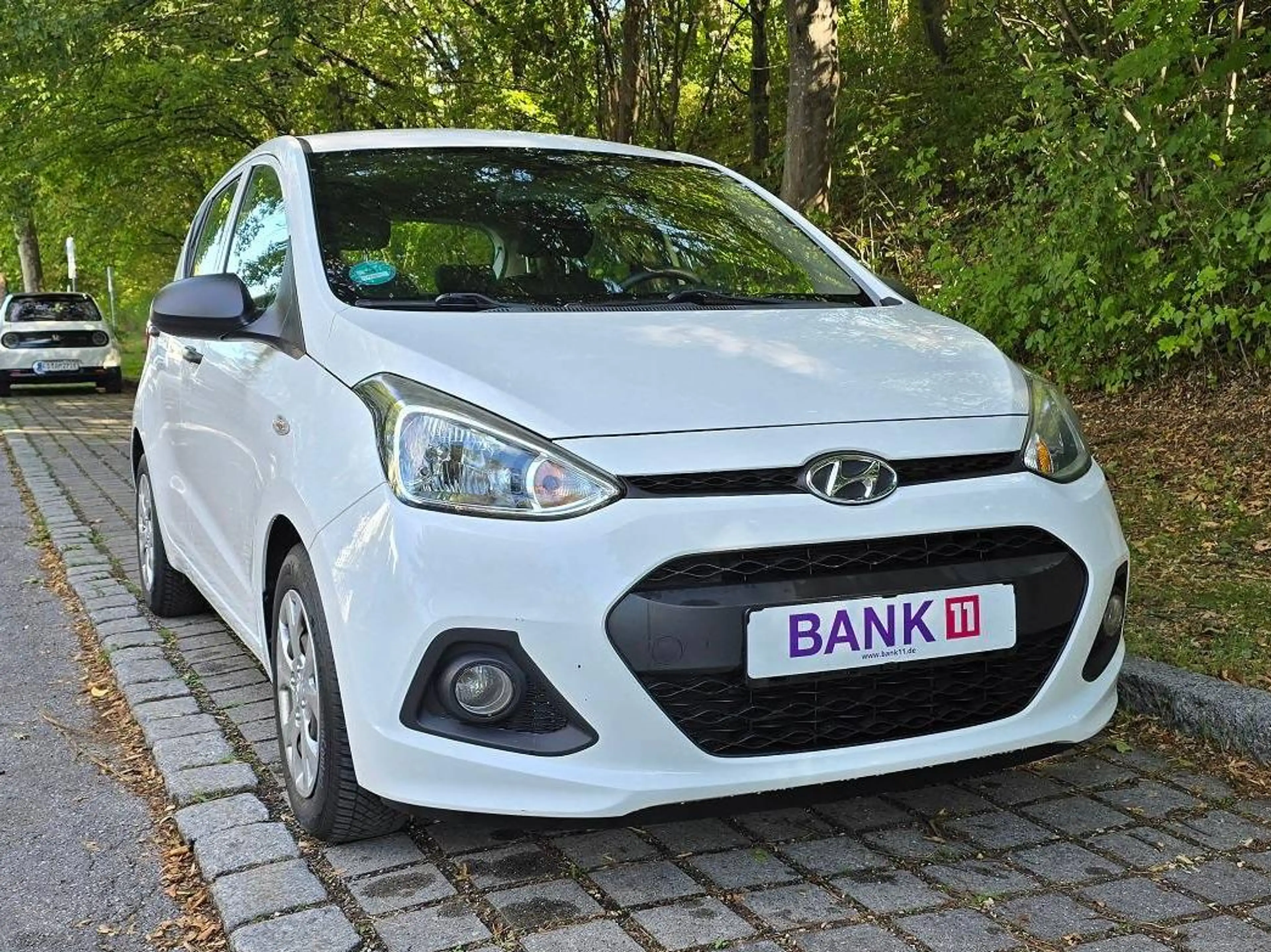 Hyundai i10 i10 1.0*Klima*TÜV-NEU* — photo 3