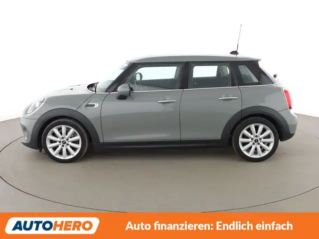 Mini Hatch view 3