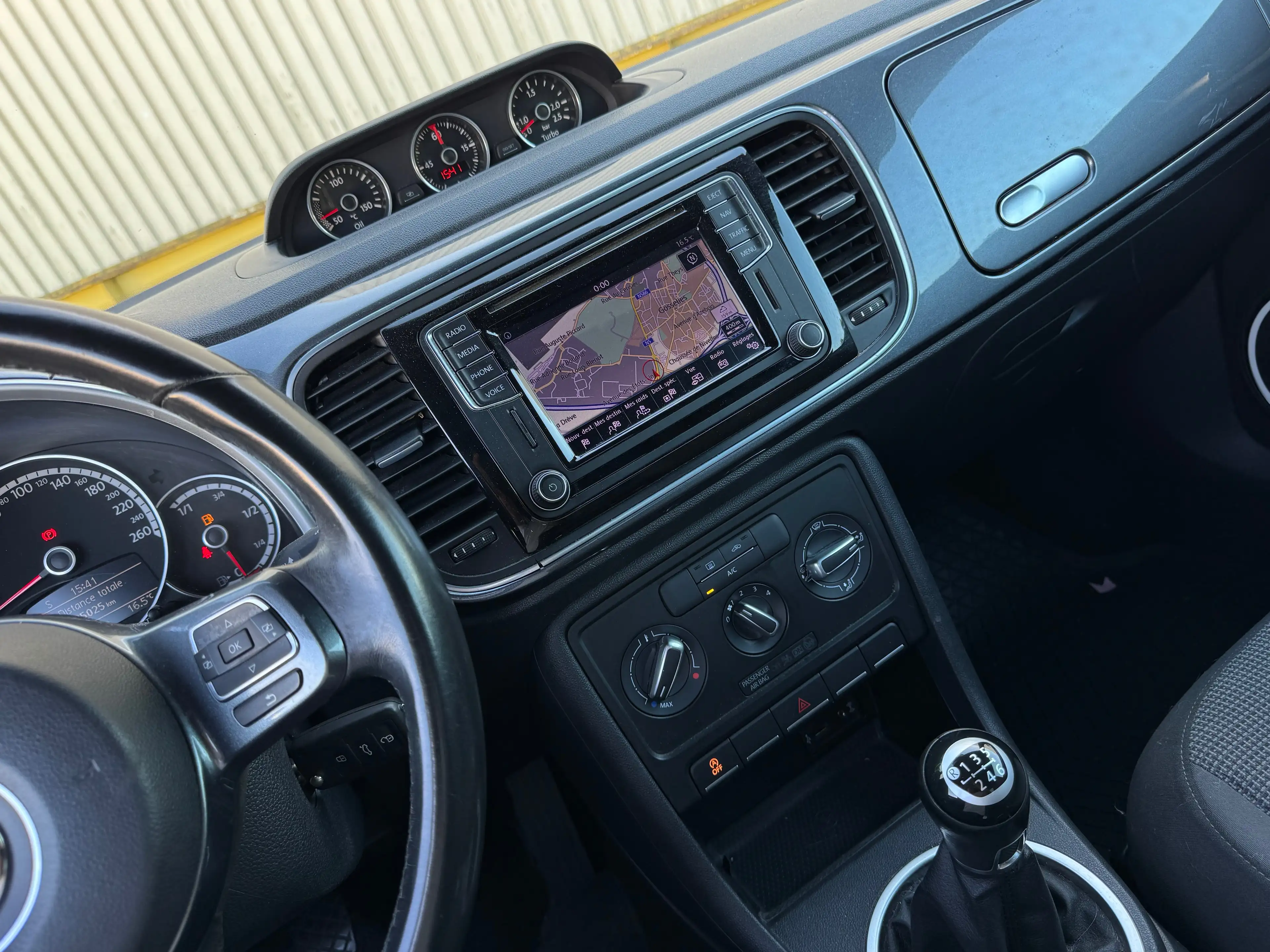 Volkswagen Beetle 1.2 TSI / EDITION / EURO6B / FACELIFT / FULLOPTIONS — photo 11