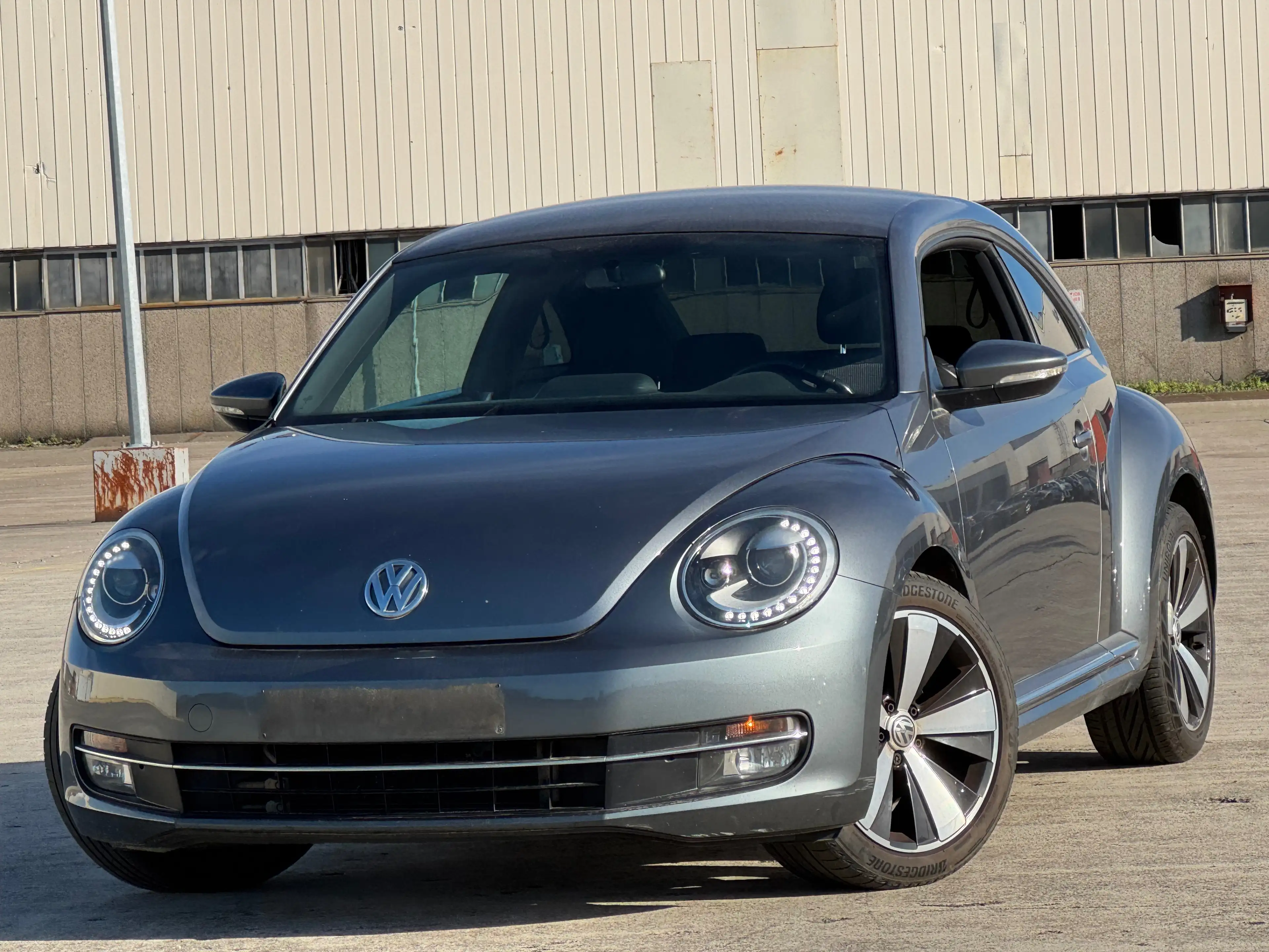 Volkswagen Beetle 1.2 TSI / EDITION / EURO6B / FACELIFT / FULLOPTIONS