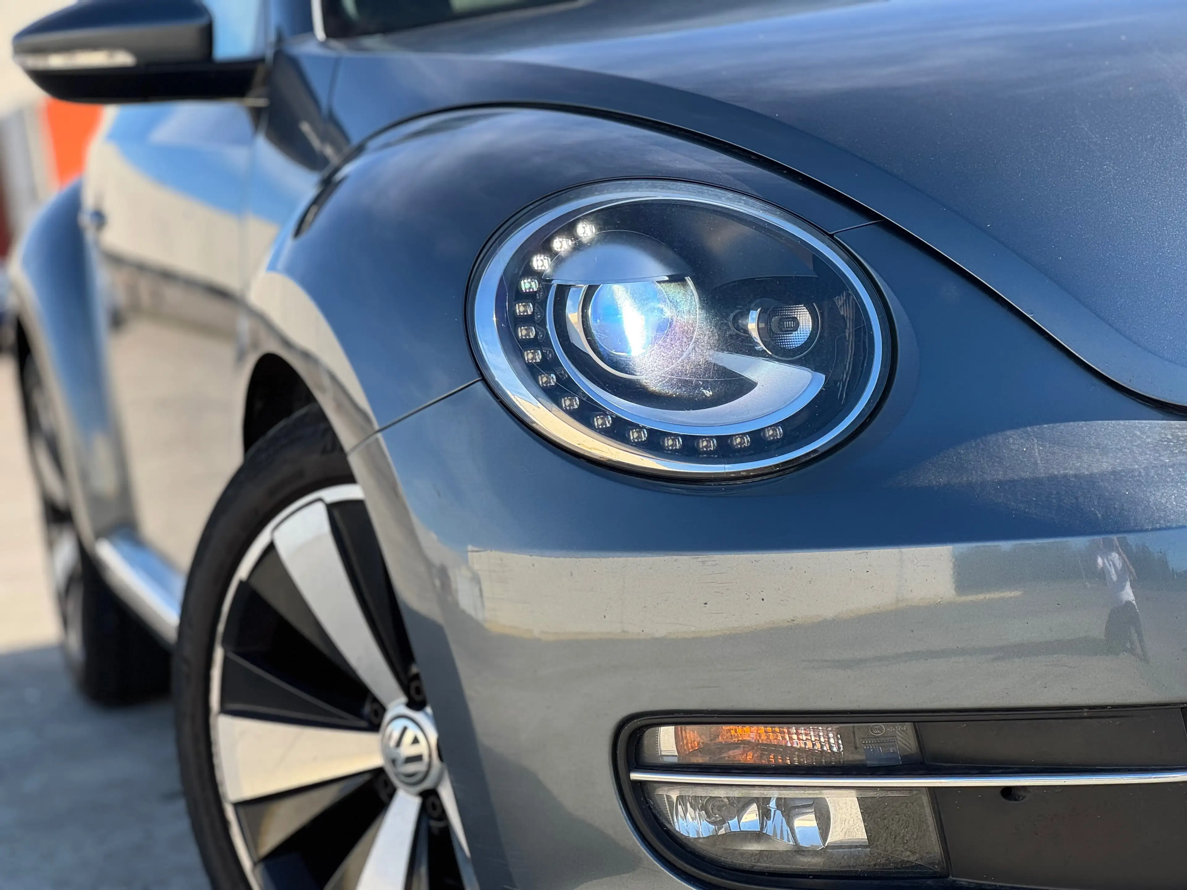Volkswagen Beetle 1.2 TSI / EDITION / EURO6B / FACELIFT / FULLOPTIONS — photo 5