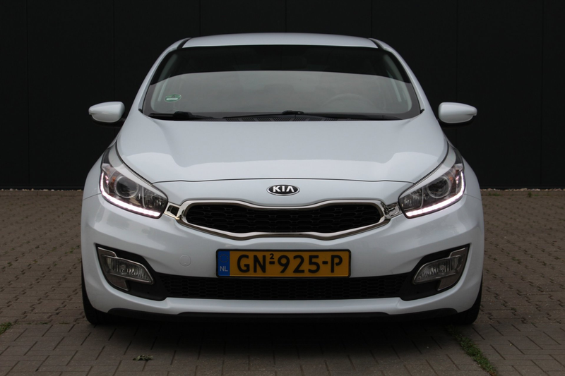 Kia ProCeed / pro_cee'd 1.6 GDI ComfortLine | Apple Carplay | Airco | Crui — photo 2