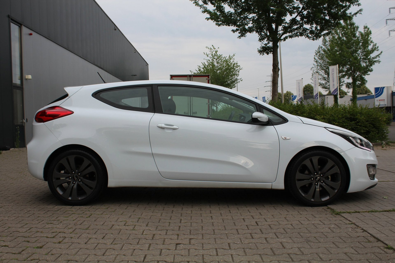 Kia ProCeed / pro_cee'd 1.6 GDI ComfortLine | Apple Carplay | Airco | Crui — photo 7