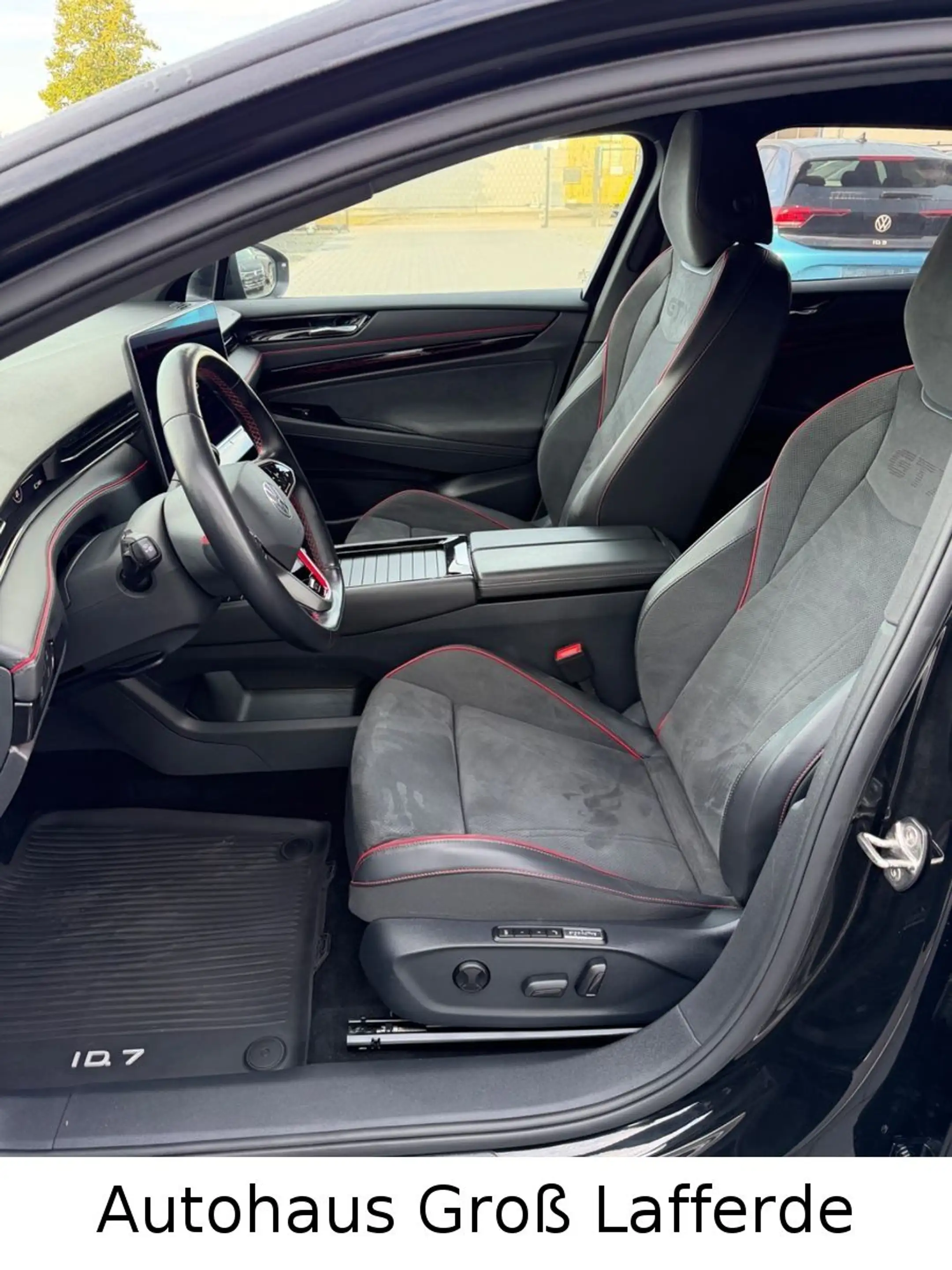 Volkswagen ID.7 Tourer GTX 250 kW 4M AHK H&K 360GRAD MEMORY — photo 13