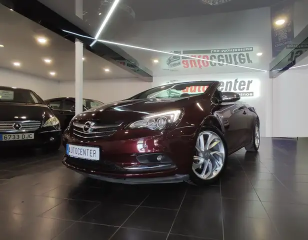 Opel Cabrio 1.6T S&S Excellence Aut.