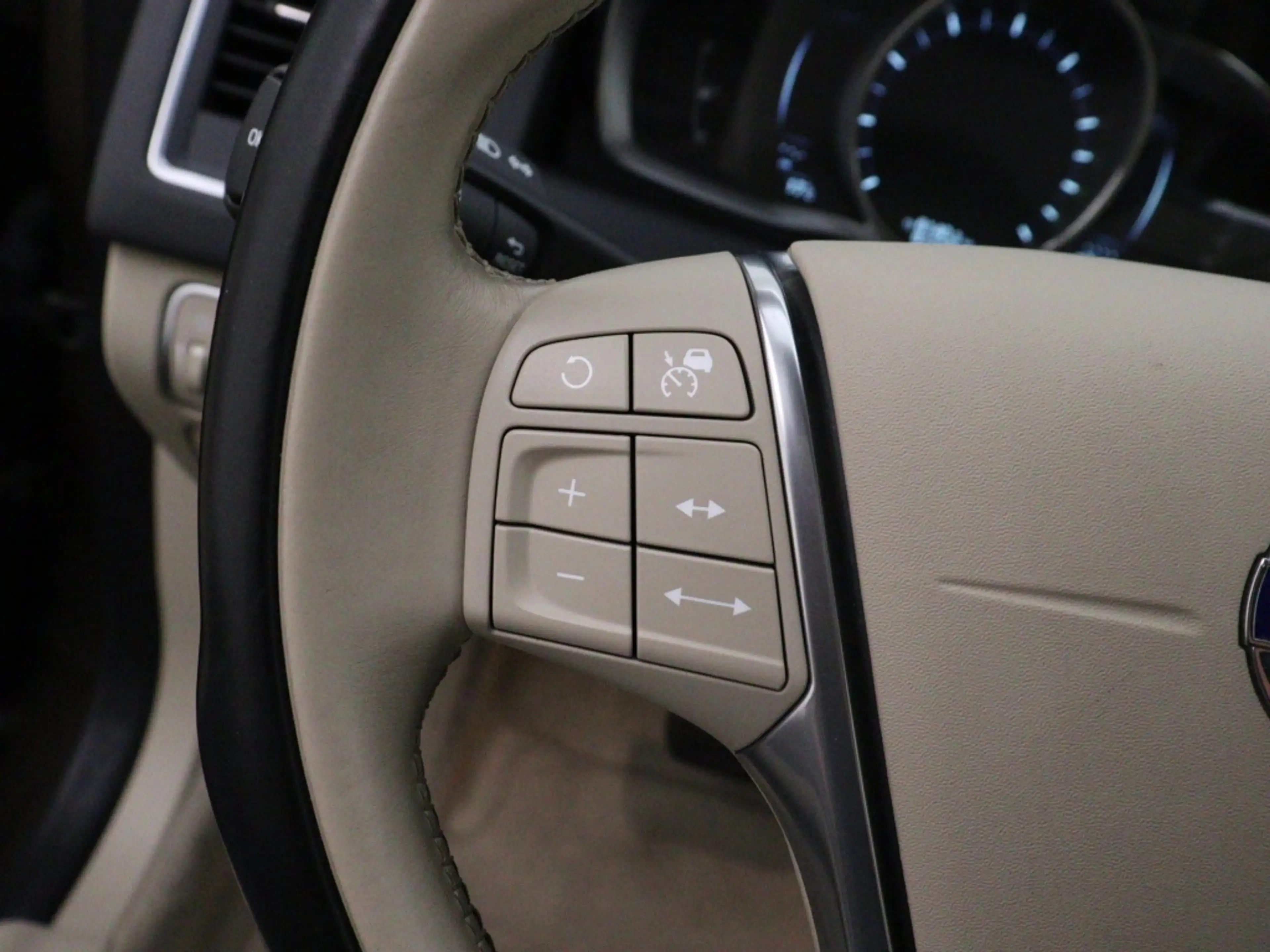 Volvo XC60 T5 AUT(8) SUMMUM SCHUIFDAK ACC BLIS LEDER XENON 18 — photo 13