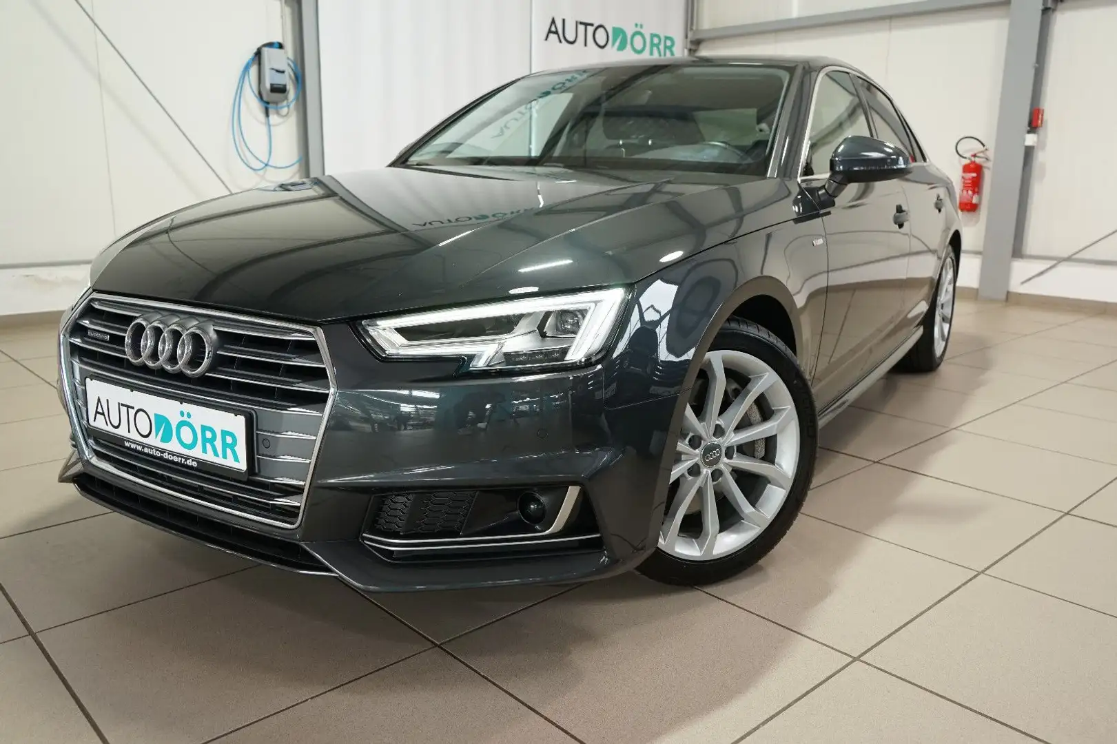 Audi A4 2.0 TFSI quattro S-Line ACC+Glasdach+Kamera Gris - 1