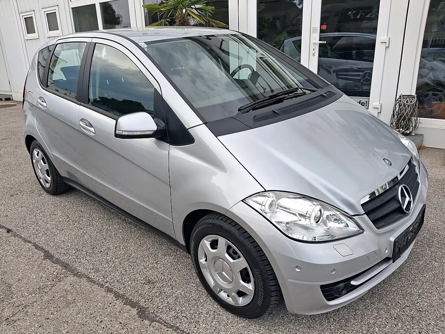 Mercedes-Benz A 160 Aut. RARITÄT nur 39000km Silber - 2