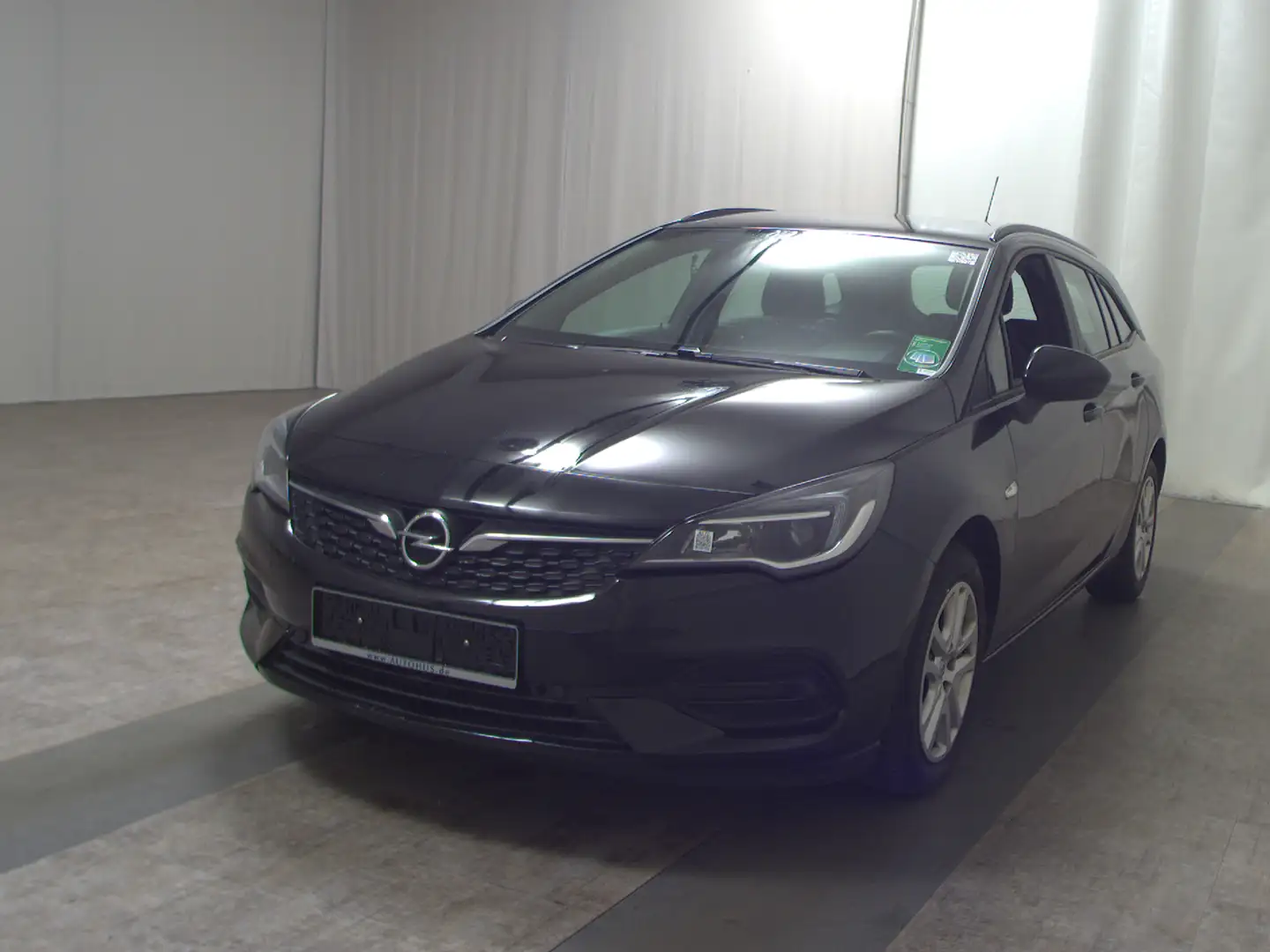 Opel Astra ST 1.5 D Edition Navi PDC Shz Schwarz - 2