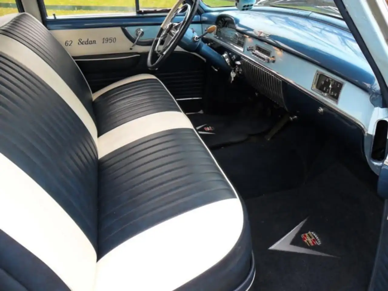 Cadillac Series 62 5.4L V8, automatic (Body-off restorated), foto 11