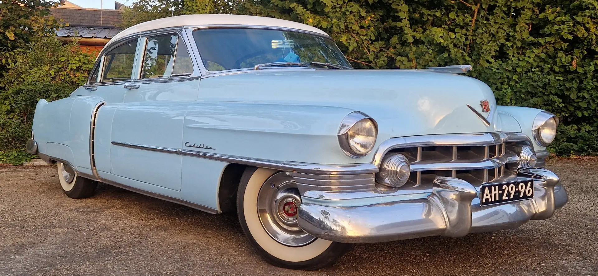 Cadillac Series 62 5.4L V8, automatic (Body-off restorated) Blau - 2