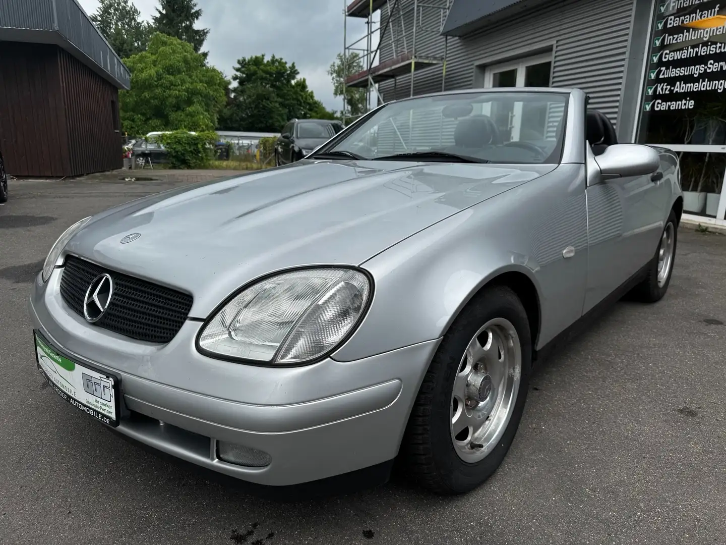 Mercedes-Benz SLK 200 Cabrio*TÜV/Service neu*komplett restauriert* Plateado - 2
