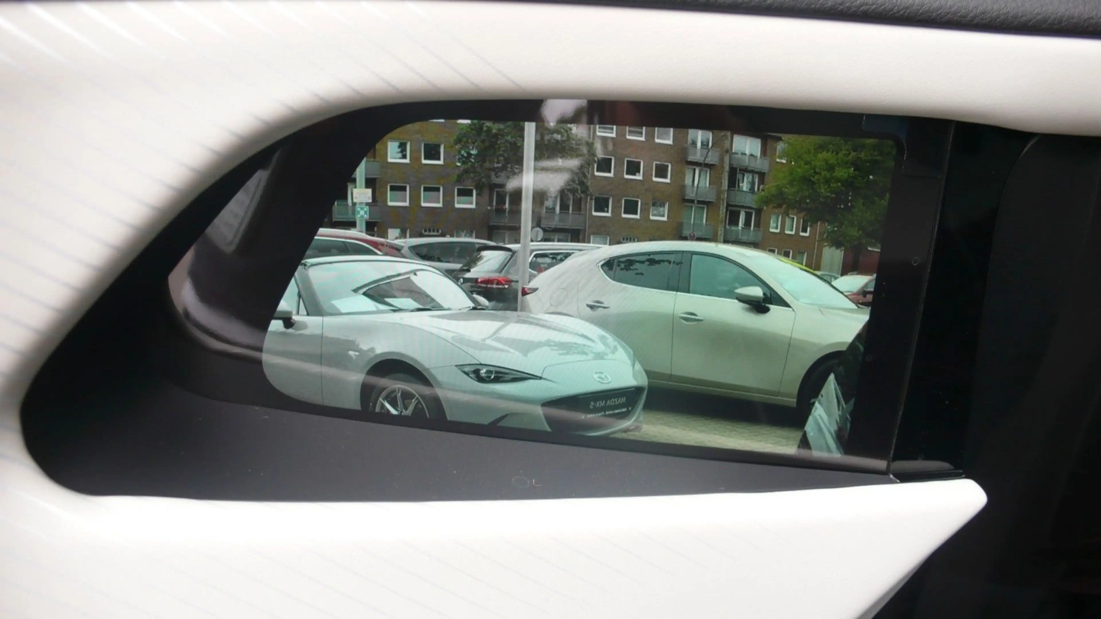 Mazda CX-6e CX-6E EV 258ps Takumi Plus 360° Monitor — photo 9