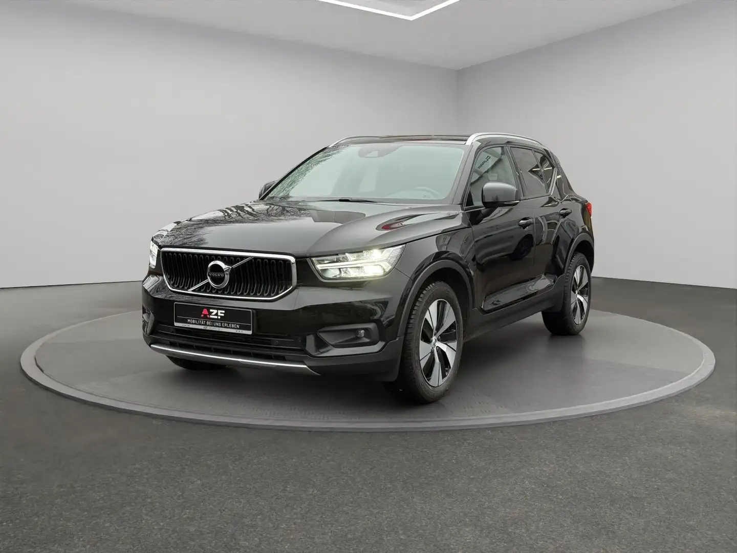 Volvo XC40 XC 40 T3 Geartronic Momentum Pro NAVI+LED+KAMERA Schwarz - 2