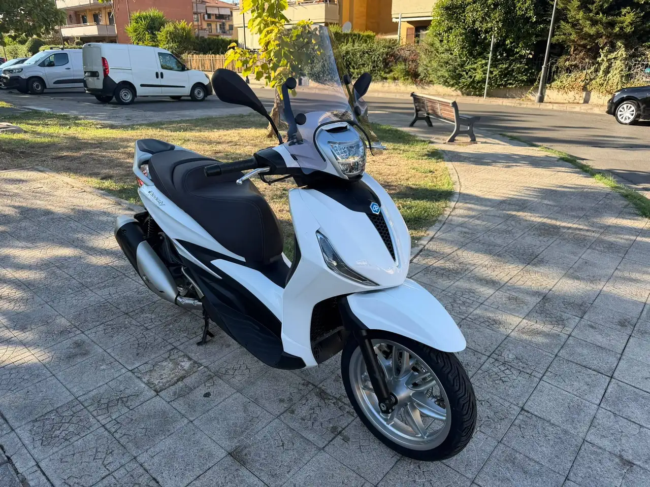 Piaggio Beverly 300