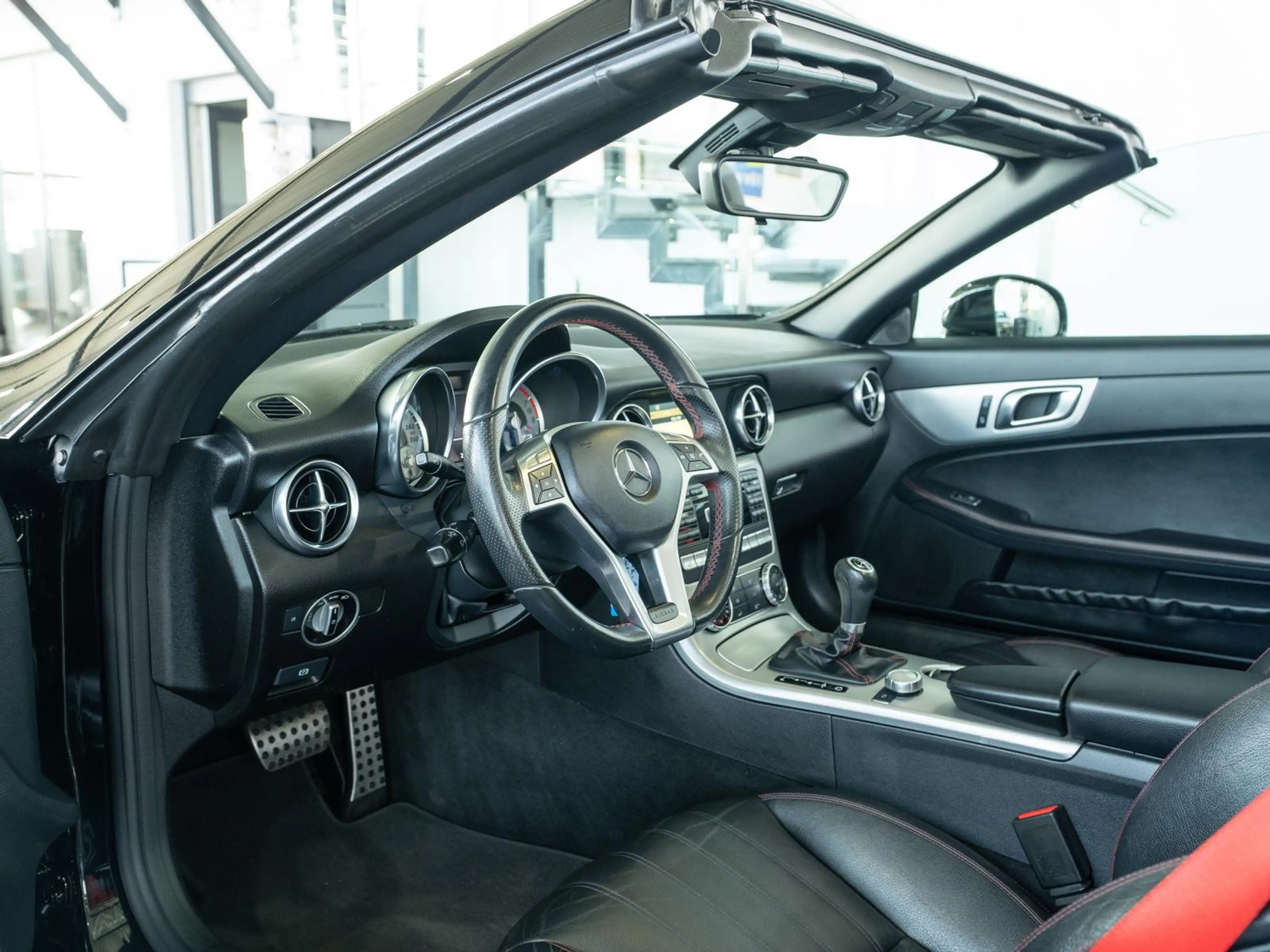 Mercedes-Benz SLK 200 SLK 200 *AMG-LINE*AIRSCARF*LEDER*XENON* — photo 13