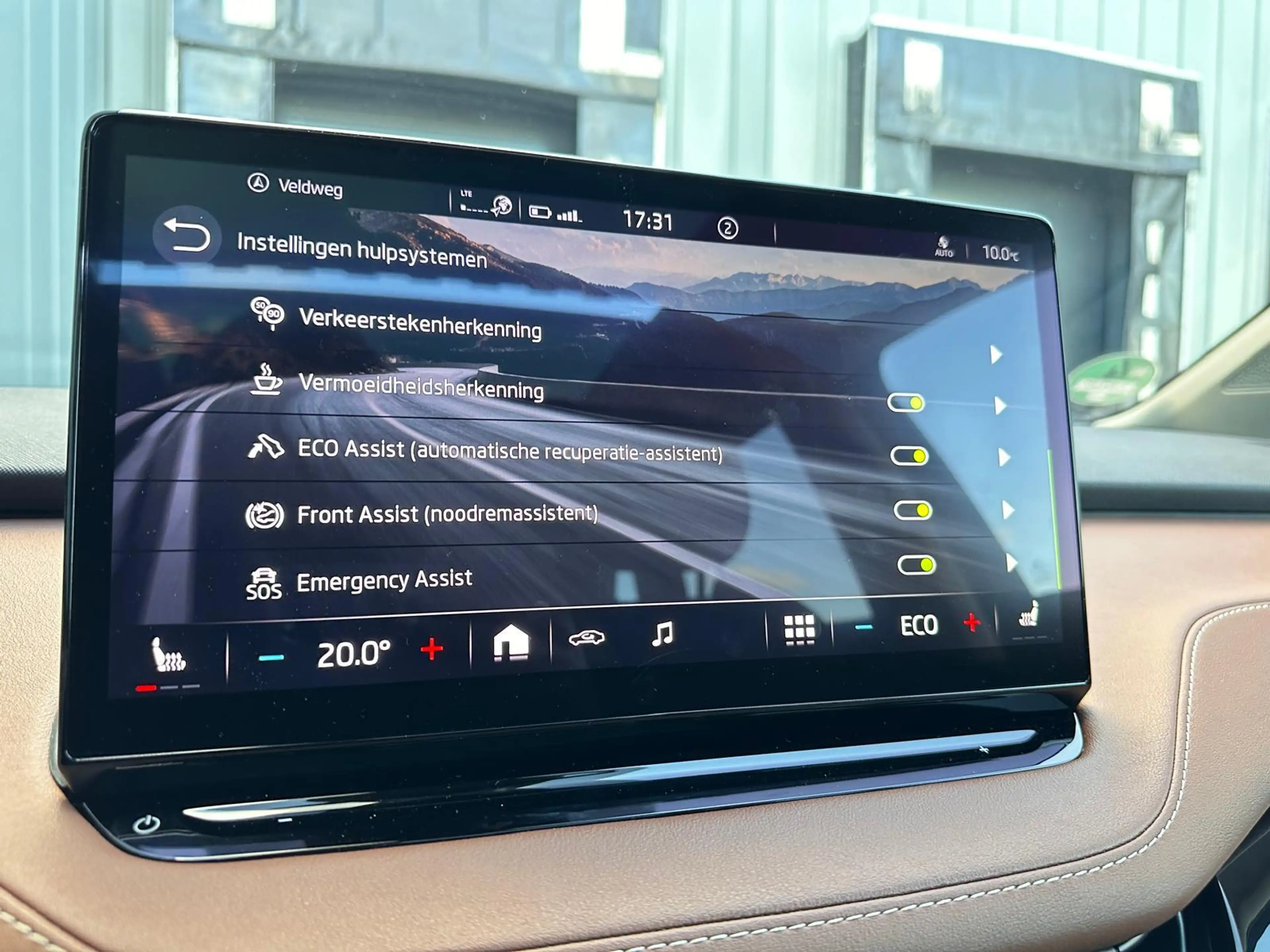 Skoda Enyaq iV 80 | SOH: 88,4% | Panorama | Havana Leder | Tre — photo 24