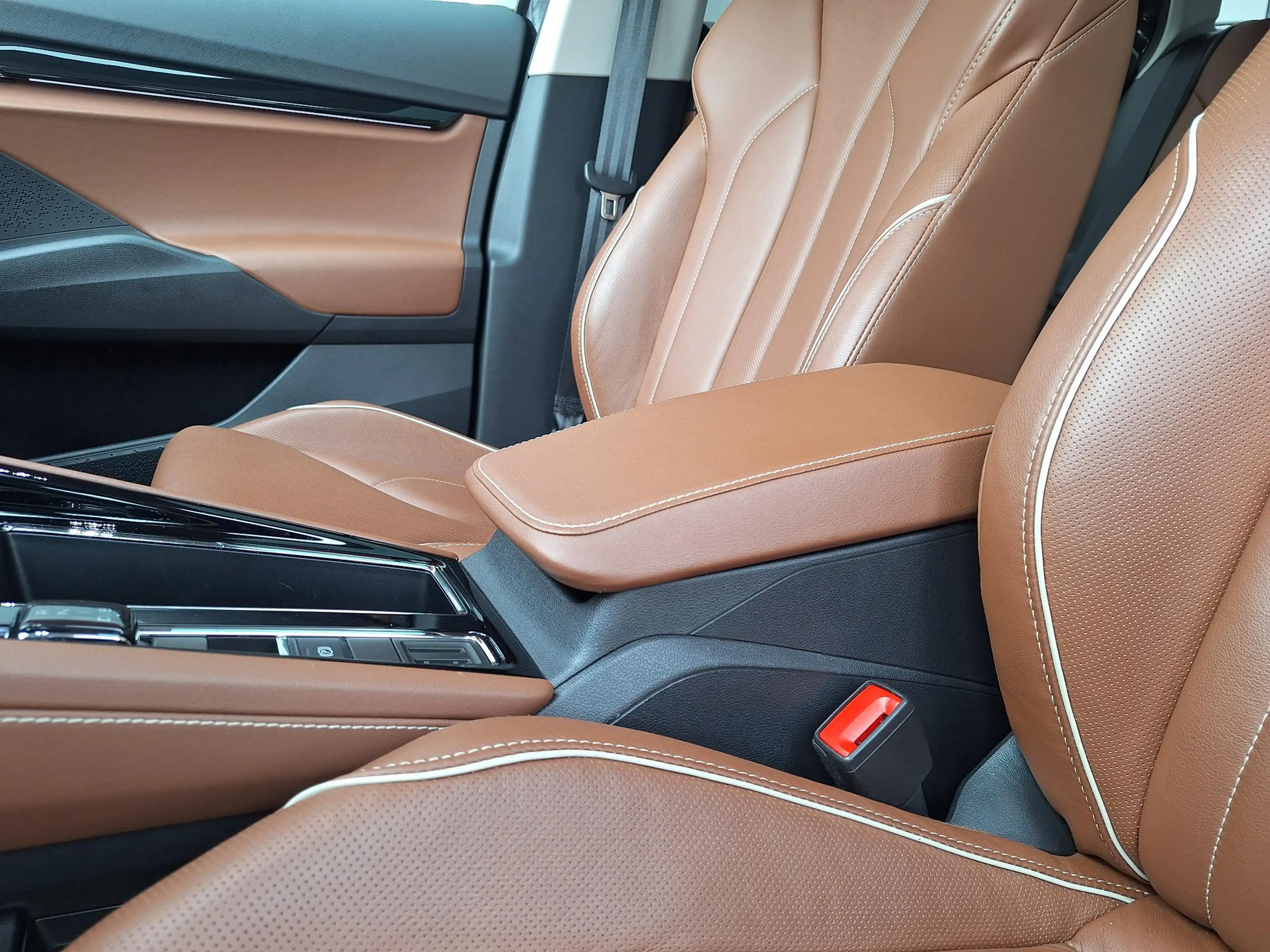 Skoda Enyaq iV 80 | SOH: 88,4% | Panorama | Havana Leder | Tre — photo 9