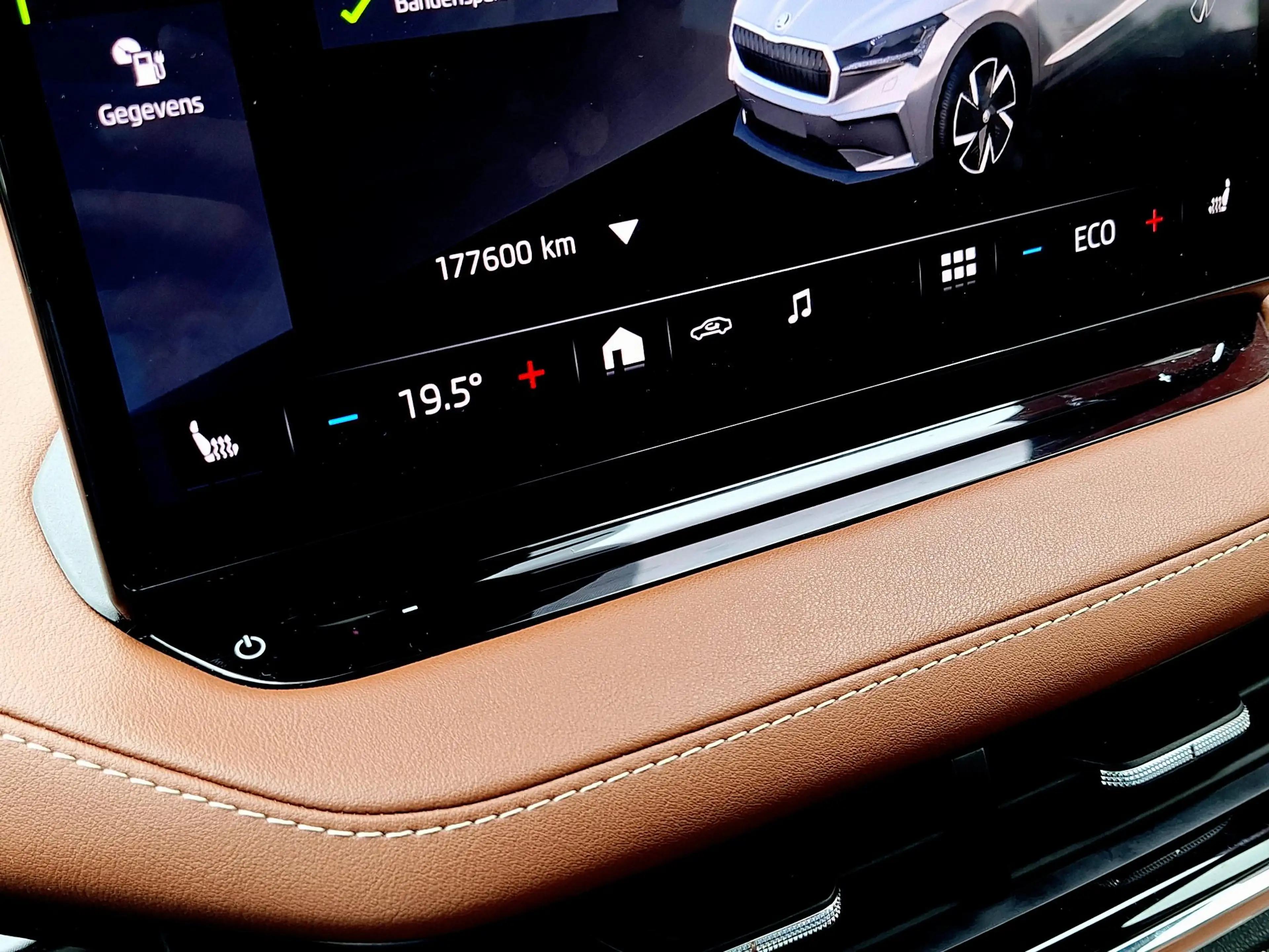 Skoda Enyaq iV 80 | SOH: 88,4% | Panorama | Havana Leder | Tre — photo 15