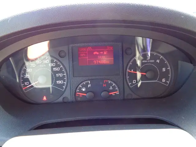 Peugeot Boxer view 10
