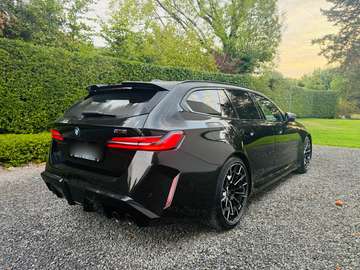 M5 Touring PHEV 4.4 AS (535 kW)