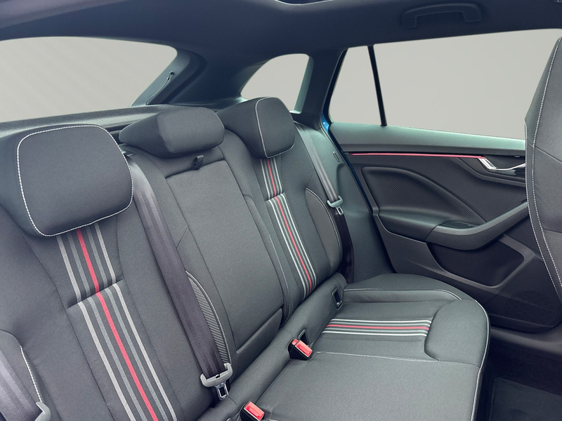 Skoda Scala Klima Navi Rückfahrkamera Panoramadach — photo 8