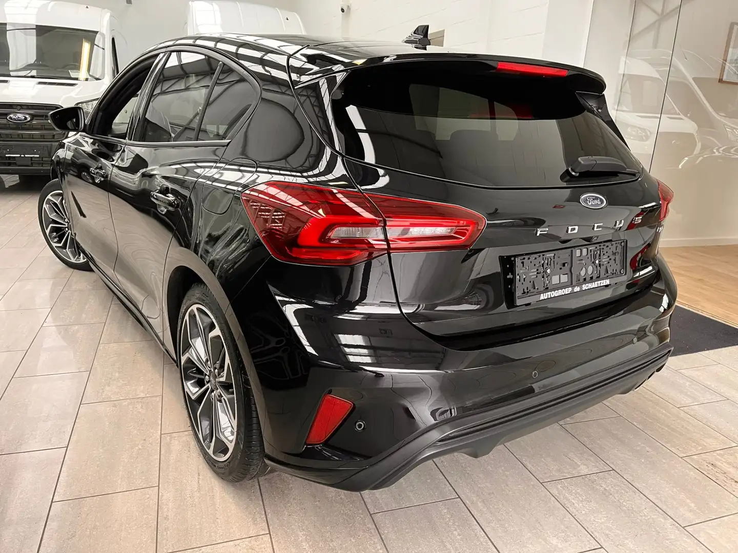 Ford Focus EcoBoost mHEV ST-Line X 125 pK m6 - 2