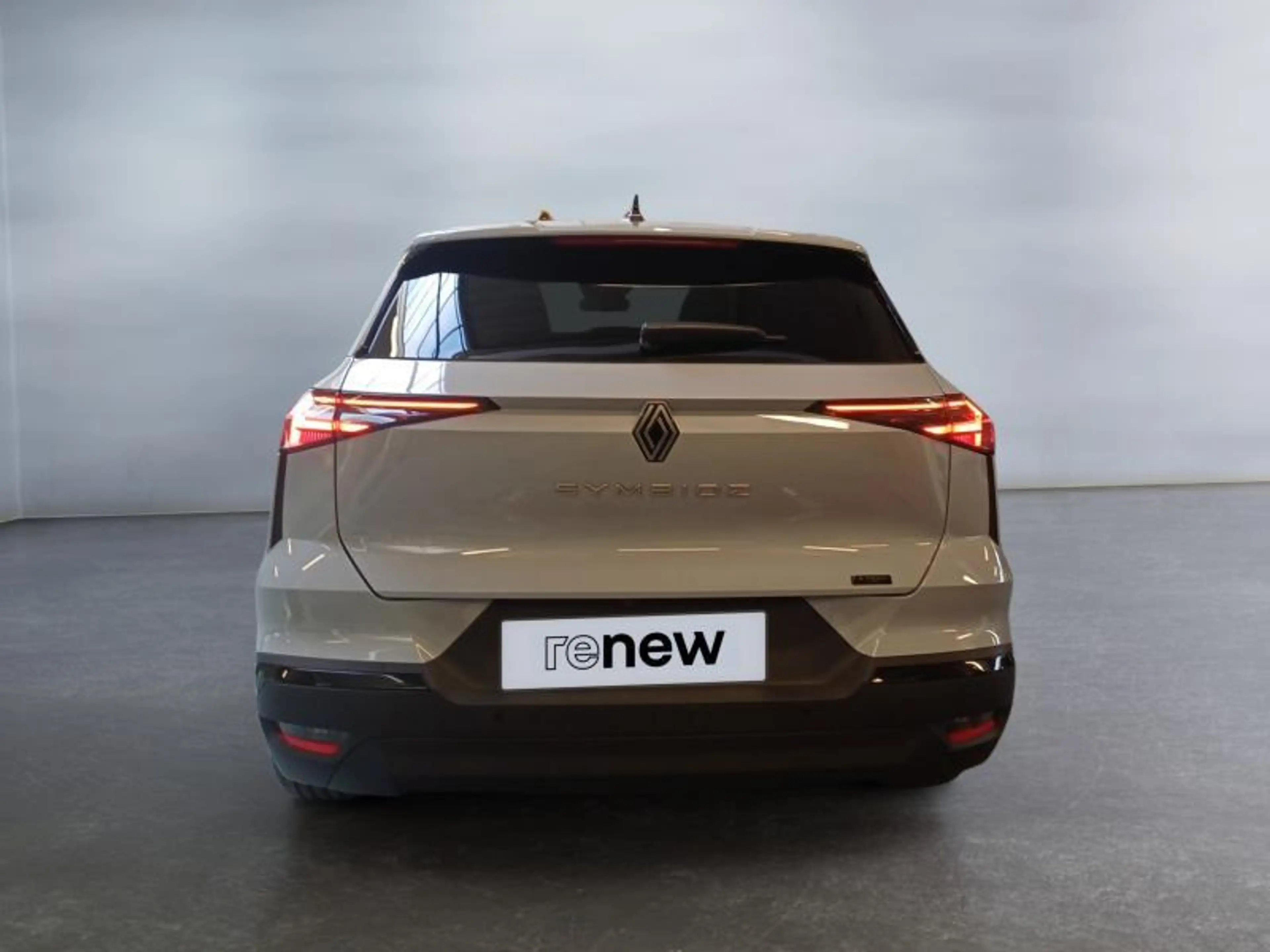 Renault Symbioz Evolution Full Hybrid 145 HP — photo 8