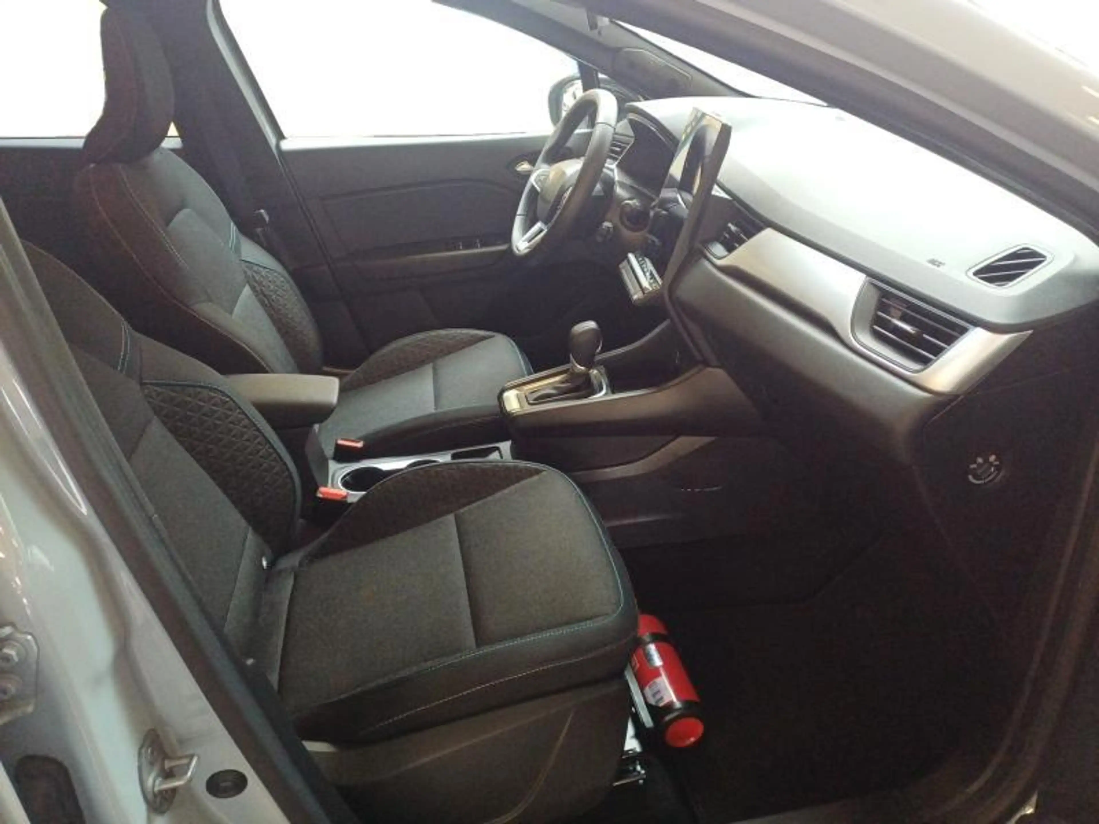 Renault Symbioz Evolution Full Hybrid 145 HP — photo 14