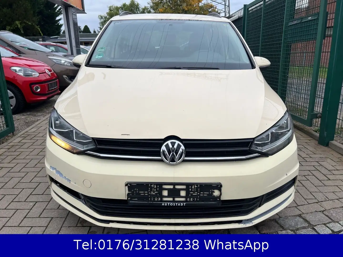 Volkswagen Touran 1.6 TDI DSG Comfortline !! EX Taxi !! Beige - 2