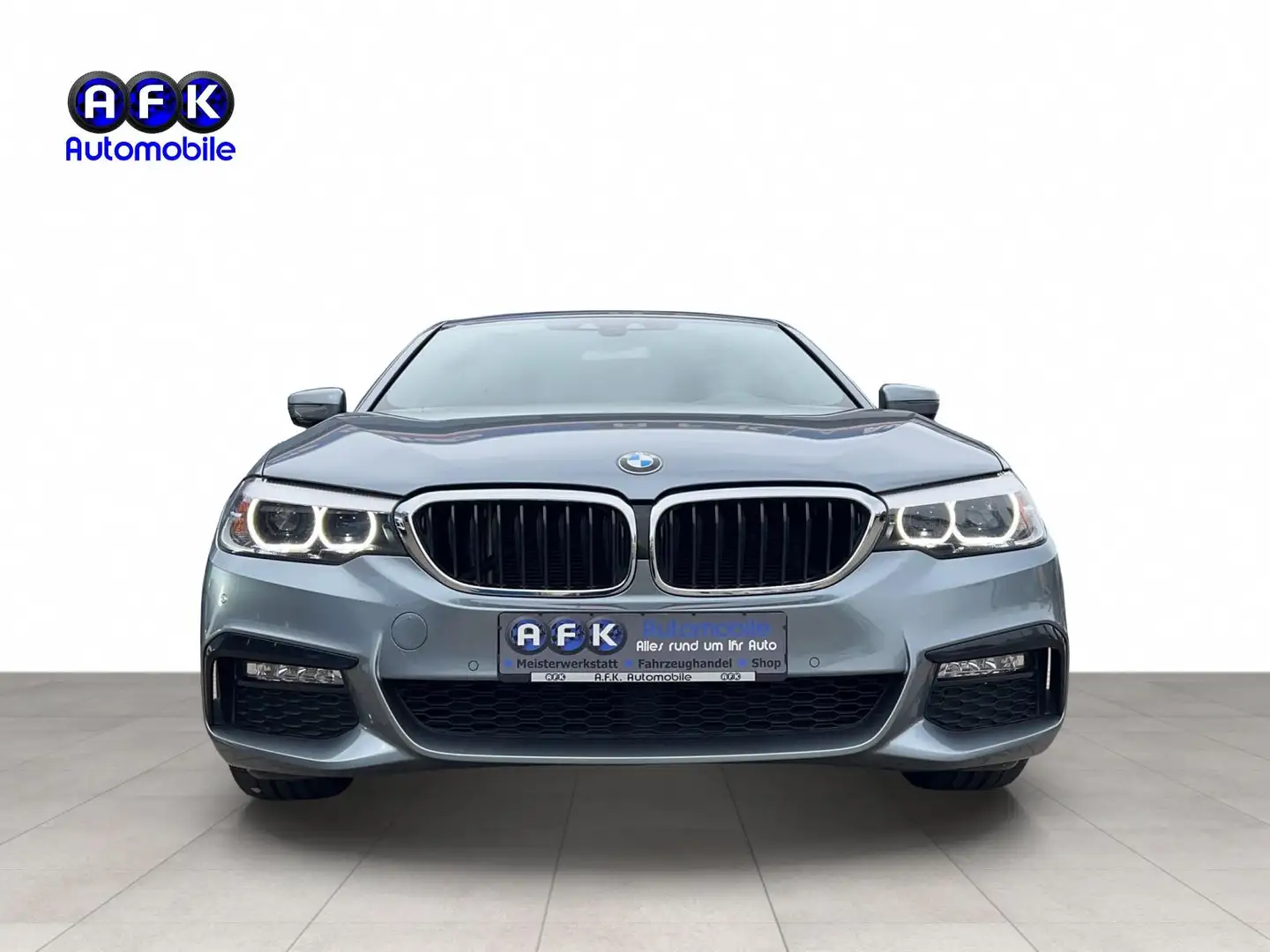 BMW 520 d Aut. | M SPORT | Metallic Blau - 2