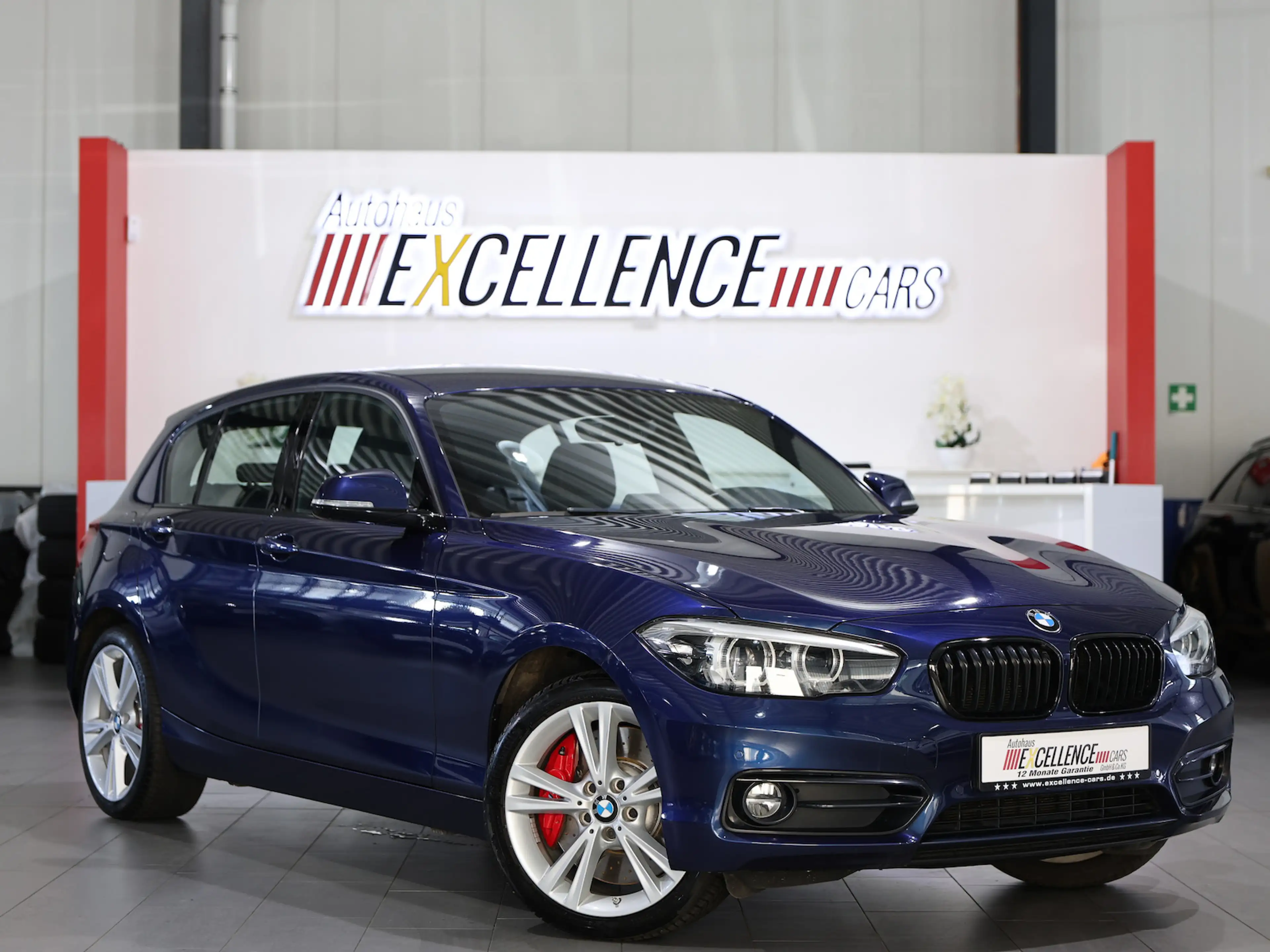 BMW 125 125i EDITION SPORT-LINE SHADOW / LED / NAVI+