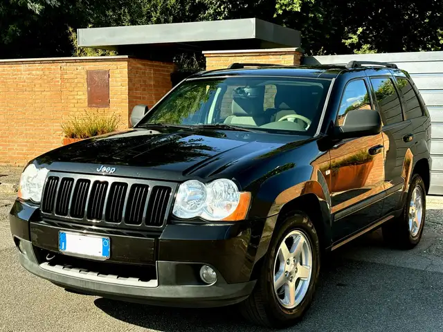 Jeep Grand Cherokee 3.0D-RESTYLING-157000km-LAREDO-U.Propr-2010