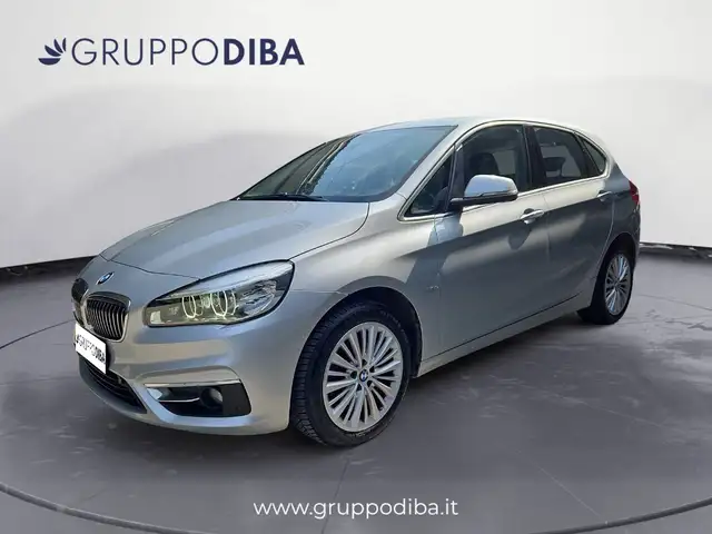 BMW 216 Serie 2 F45 2014 Active Tourer 216d Active Tourer Luxury my17